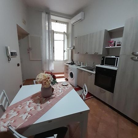 Dimora Donna Carmela Appartement Napels Buitenkant foto