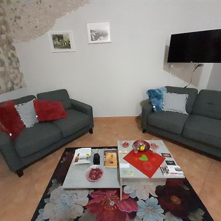 Dimora Donna Carmela Appartement Napels Buitenkant foto