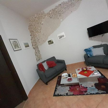 Dimora Donna Carmela Appartement Napels Buitenkant foto